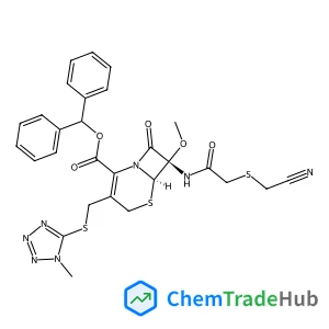 Diphenylmethyl (6R,7S)-7-({[(cyanomethyl)sulfanyl]acetyl}amino)-7-methoxy-3-{[(1-methyl-1H-tetrazol-5-yl)sulfanyl]methyl}-8-oxo-5-thia-1-azabicyclo[4.2.0]oct-2-ene-2-carboxylate